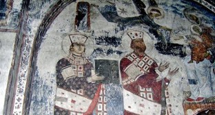 Патриархия Грузии возложила на власти вину за повреждение росписи храма Вардзиа