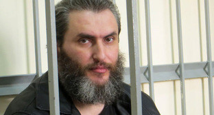 Заявление о переводе Стомахина в тюрьму отозвано из суда