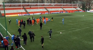 Игрок уральской команды госпитализирован после драки с футболистами из Чечни

