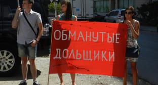 Волгоградские дольщики обвинили власти в бездействии