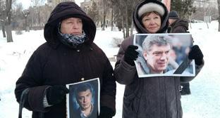50 человек вышли на митинг памяти Немцова в Волгограде 