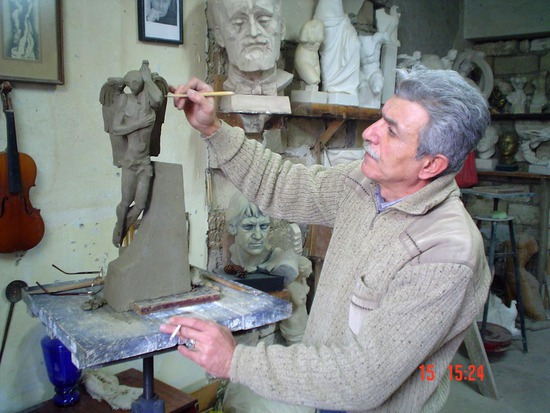 Карабахский скульптор Альберт Саркисян.