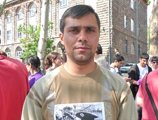 Геворг Сафарян. Армения, Ереван, 30 апреля 2012 г. Фото Армине Мартиросян для "Кавказского узла"