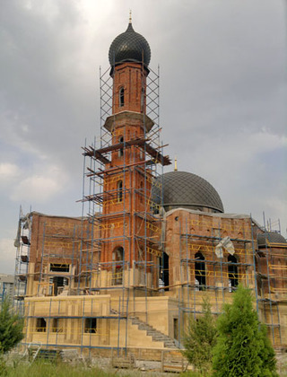 Бывшая центральная мечеть Грозного. Чечня, Грозный, 8 августа 2012 г. Фото Муслима Ибрагимова для "Кавказского узла"