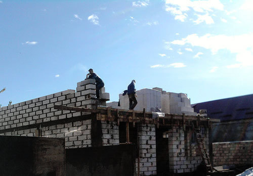 Южная Осетия, Цхинвал, восстановление домов по ул. Сталина. Фото "Кавказского Узла"
