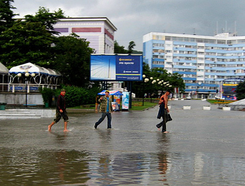 Наводнение в Туапсе в июле 2008 года. Фото с сайта http://fotos.krapivna.ru