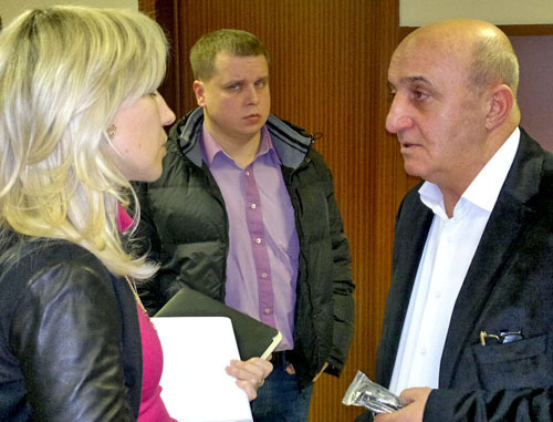Карен Нерсисян дает интервью журналистам. Москва, 14 декабря 2012 г. Фото Юлии Буславской для "Кавказского узла"