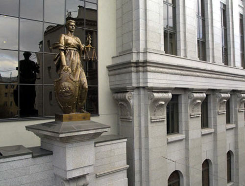 Статую Фемиды на фасаде здания Верховного суда РФ в Москве. Фото: http://publicverdict.ru
