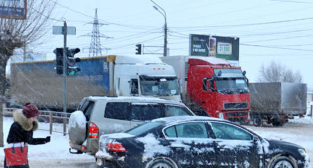 Пробки на дорогах Волгограда. 11 декабря 2013 г. Фото Татьяны Филимоновой для "Кавказского узла"