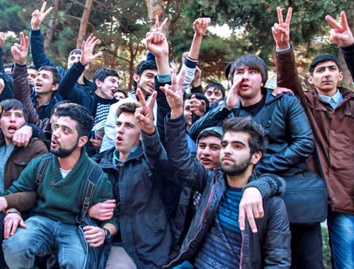 Акция студентов против повышения платежей за переэкзаменовку. Баку, 20 февраля 2014 г. Фото Азиза Каримова для "Кавказского узла"