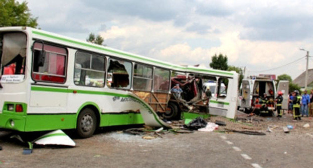 ДТП под Подольском с участием "КамАЗа и автобуса. Московская область, 13 июля 2013 г. Фото: mchs.gov.ru