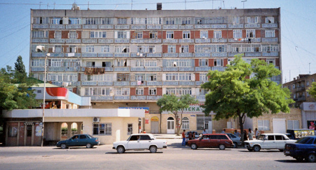 Улица в Дербенте. Фото: Bolshakov, http://commons.wikimedia.org,  Creative Commons Attribution 2.0 Generic