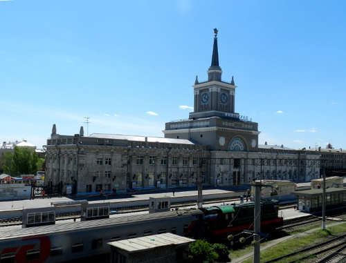 Здание железнодорожного вокзала в Волгограде, открытое после ремонта. 7 мая 2014 г. Фото Татьяны Филимоновой для "Кавказского узла"