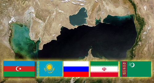Коллаж: карта Каспийского моря и флаги стран-участников саммита. Кавказский узел