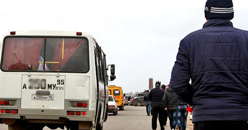 Маршрутные такси. Фото Руслана Алибекова для "Кавказского узла"