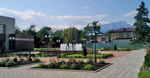 Алагир, Северная Осетия. Фото: Владимир Цомаев http://www.panoramio.com/photo/60015175