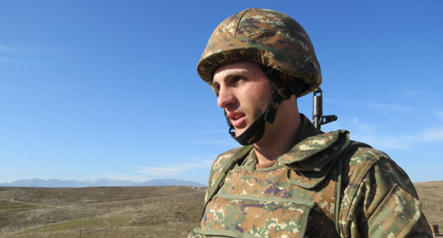 Военнослужащий Армии обороны Нагорного Карабаха. 27 декабря 2015 г. Фото Алвард Григорян для "Кавказского узла"