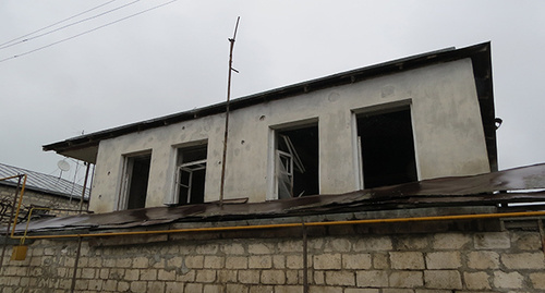Дом, пострадавший во время обстрела. Мартакерт, 17 апреля 2016 г. Фото Алвард Григорян для "Кавказского узла"