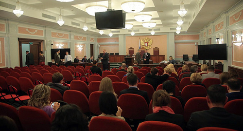 Заседание в ВС по делу свидетелей Иеговы. Фото https://www.jw-russia.org/pages/17040614-132.html#0412
