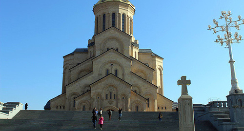 Собор Святой Троицы в Тбилиси. Фото Инны Кукуджановой
