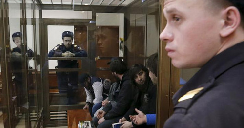 Обвиняемые в убийстве Немцова в зале суда. Фото: REUTERS/Maxim Zmeyev