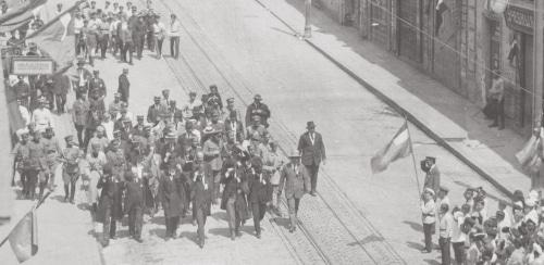Шествие в Тбилиси, 26 мая 1919 года. Фото National Archives of Georgia, предоставлено пресс-службой правительства Грузии.