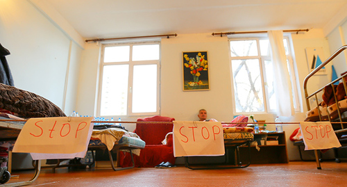 Голодовка активистов в поддержку Мехмана Гусейнова. 16 января 2019 года. Фото Азиза Каримова для "Кавказского узла"