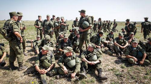 Солдаты. Фото Эдуард Корниенко, ЮГА.ру https://www.yuga.ru/news/439720/
