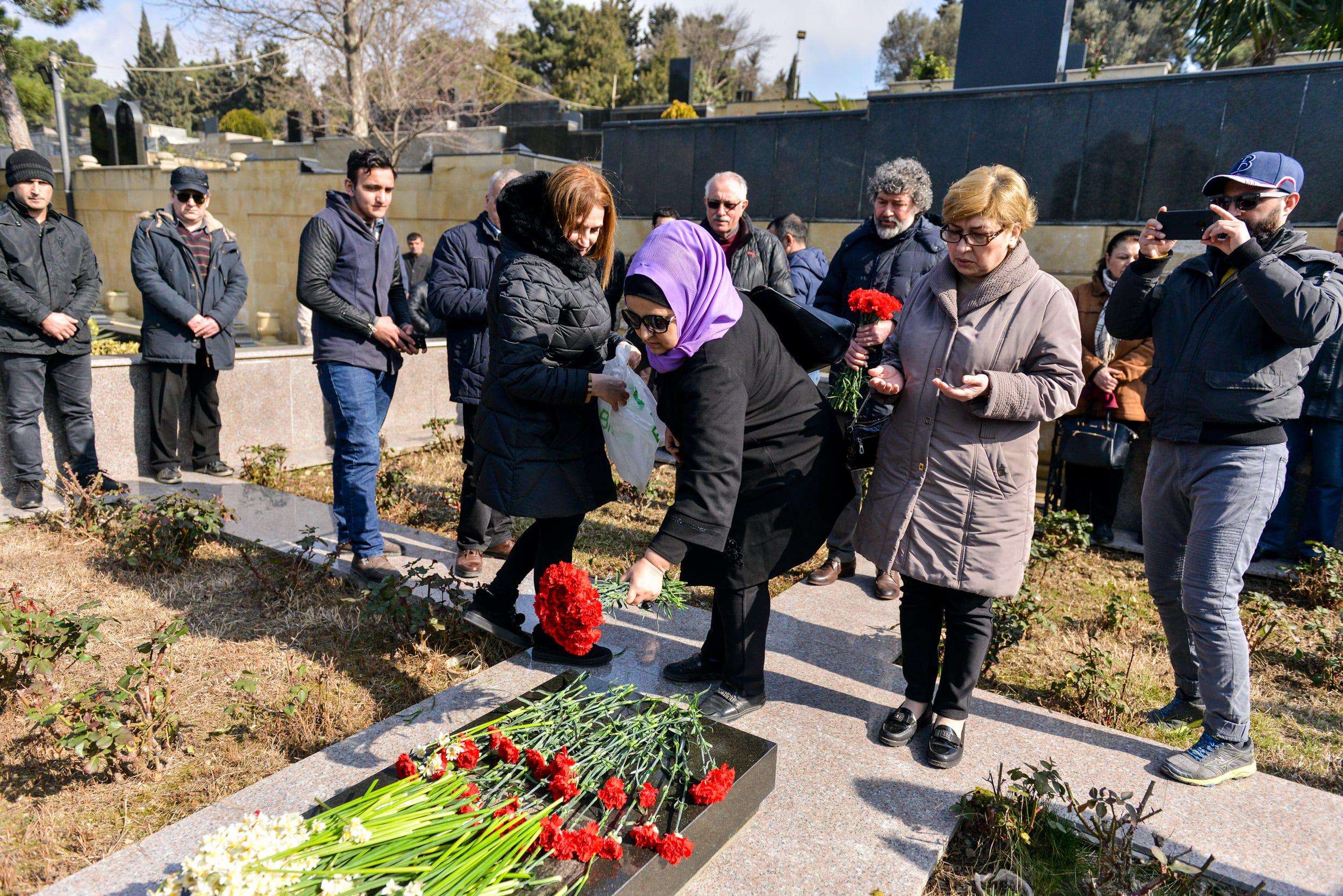 Акция памяти журналиста Эльмара Гусейнова 2 марта 2019 года. Фото Азиза Каримова для "Кавказского узла"