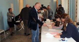 Наблюдатели рассказали о нарушениях на выборах в Нагорном Карабахе