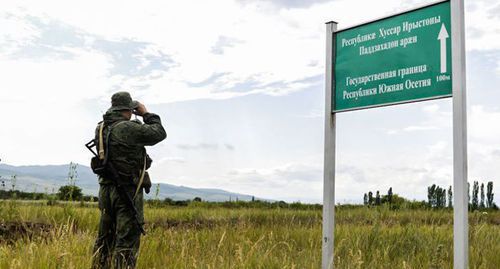 На границе Грузии и Южной Осетии. Фото: пресс-служба Погрануправления ФСБ РФ В РЮО