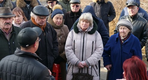 Участники схода в Красном Сулине. Фото Вячеслава Прудникова для "Кавказского узла"