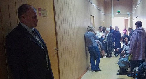 В коридоре суда. Фото Татьяны Филимоновой для "Кавказского узла"