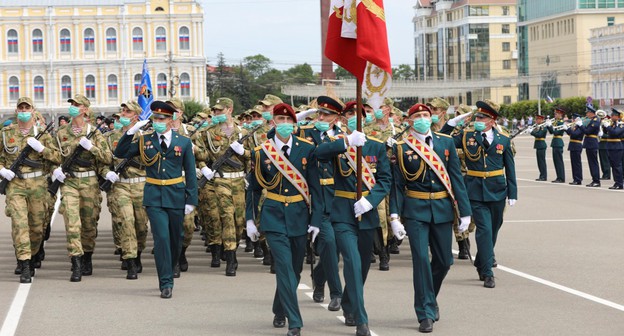 Парад Победы в Ставрополе. 24 июня 2020 года. Фото пресс-службы Минобороны России, https://structure.mil.ru