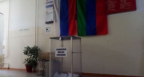 Корзина для голосования. Фото Расула Магомедова для "Кавказского узла"