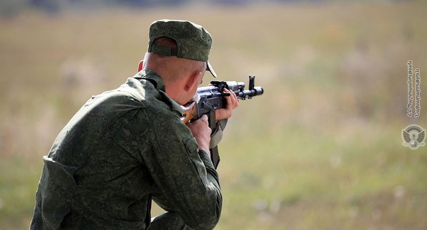 Военнослужащий армянской армии. Фото: пресс-службы МО Армении http://mil.am/hy/news/8291