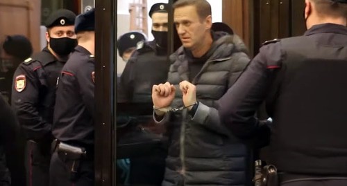Алексей Навальный в зале суда, 2 февраля 2021 года. Кадр видео: пресс-служба Мосгорсуда