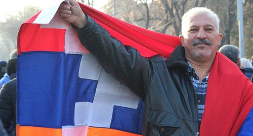 Участник митинга. Ереван, 3 марта 2021 г. Фото Тиграна Петросяна для "Кавказского узла"