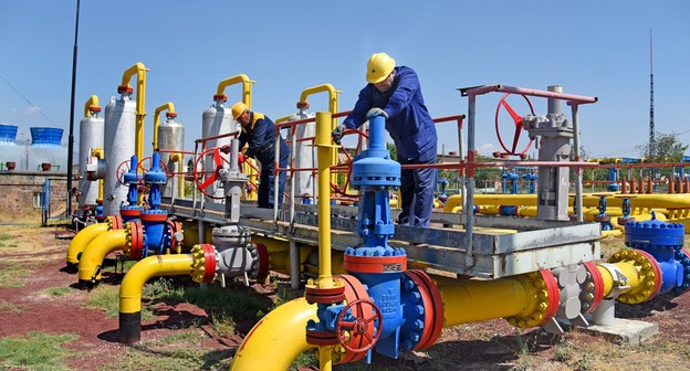 Обслуживание газопровода. Фото пресс-служба "Газпрома" https://armenia.gazprom.ru/about/ooo-transgaz/