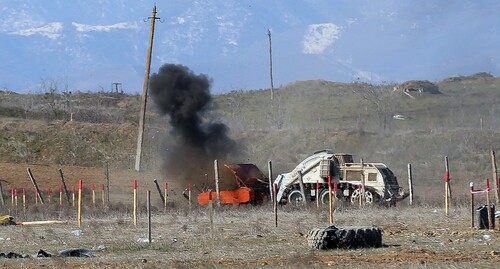 Машина, используемая для очистки территории от мин. 16 марта 2021 г. Фото Азиза Каримова для "Кавказского узла"