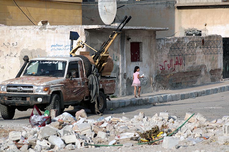 Война в Сирии. Фото: REUTERS/Khalil Ashawi