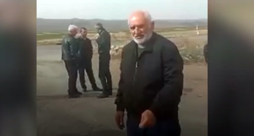 Родные армянских военнопленных заблокировали в Ширакской области трассу Ереван - Гюмри и дорогу из села Ором в Ашоцк в знак протеста против сорванного возвращения солдат из Азербайджана
