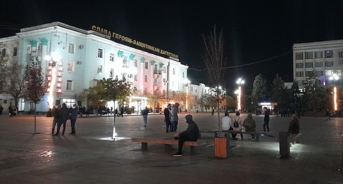 Центральная площадь Махачкалы, 21 апреля 2020 года. Фото Малика Бутаева для "Кавказского узла".