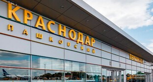 Пассажирский самолет вернулся в аэропорт Краснодара из-за неполадок