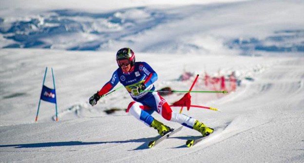 Горнолыжник на курорте "Эльбрус". Фото пресс-службы курорта http://resort-elbrus.ru/