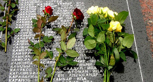 Мемориал жертв войны в Абхазии. Фото Елена Синеок, Юга.ру 