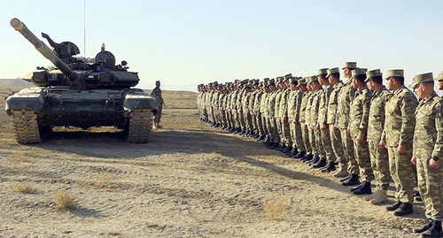 Азербайджанские военные. Фото пресс-службы МО Азербайджана