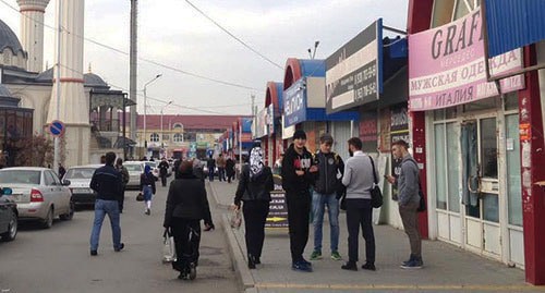 На рынке "Беркат". Грозный. 24 марта 2015 года. Фото Ахмеда Альдебирова для "Кавказского узла"