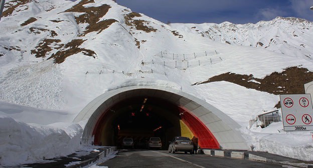 Транскам. Фото: ГТРК "Алания" https://alaniatv.ru/transkam-zakroyut-iz-za-ugrozy-shoda-lavin/