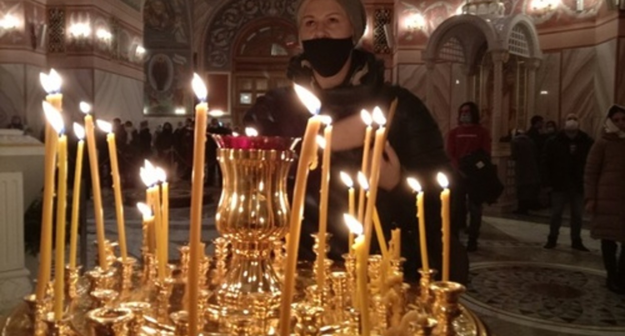 Волгоградские прихожане на богослужении. Фото Вячеслава Ященко для "Кавказского узла".